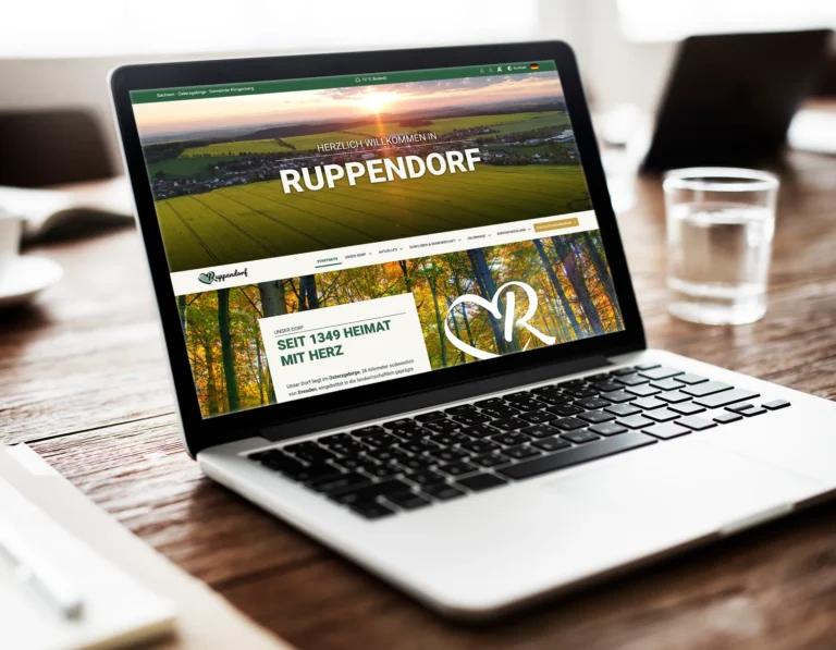 Webseite Ruppendorf auf einem Laptop.