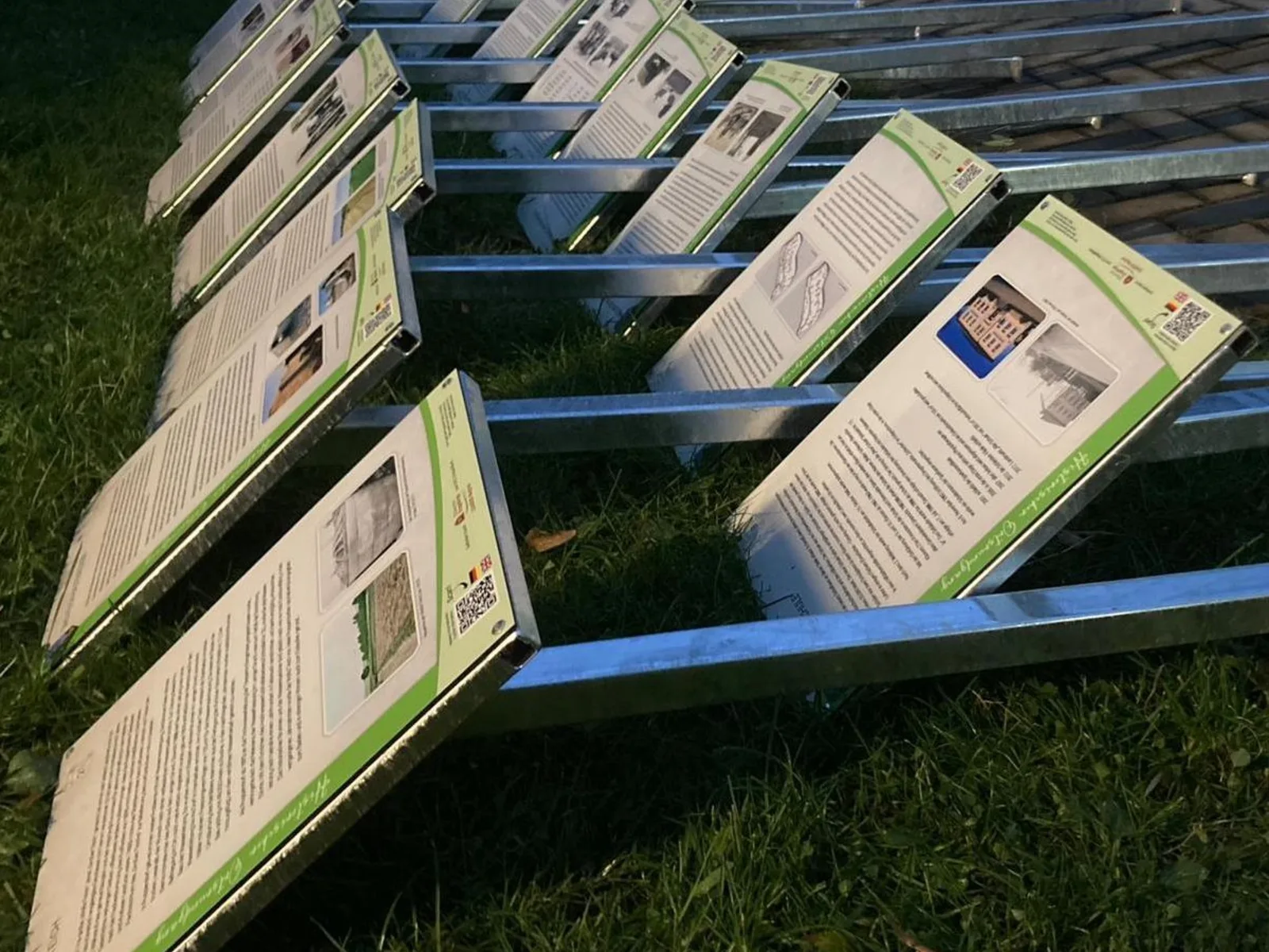 Historischer Rundwanderweg - fertige Infotafeln.