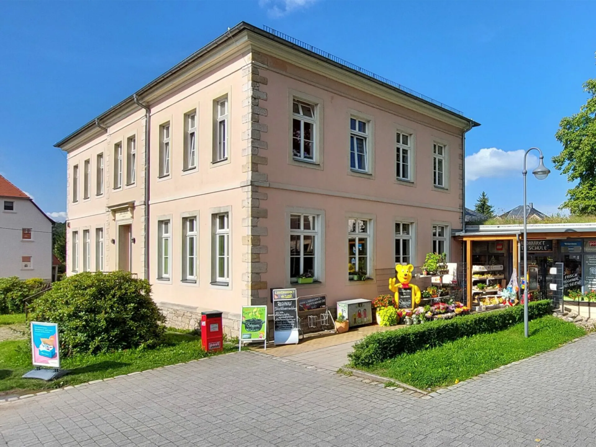 Landmarkt alte Schule